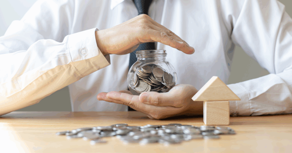 Découvrez comment les plateformes de financement participatif protègent les investisseurs grâce à la sélection rigoureuse des projets, la conformité réglementaire, la transparence et la gestion des risques.